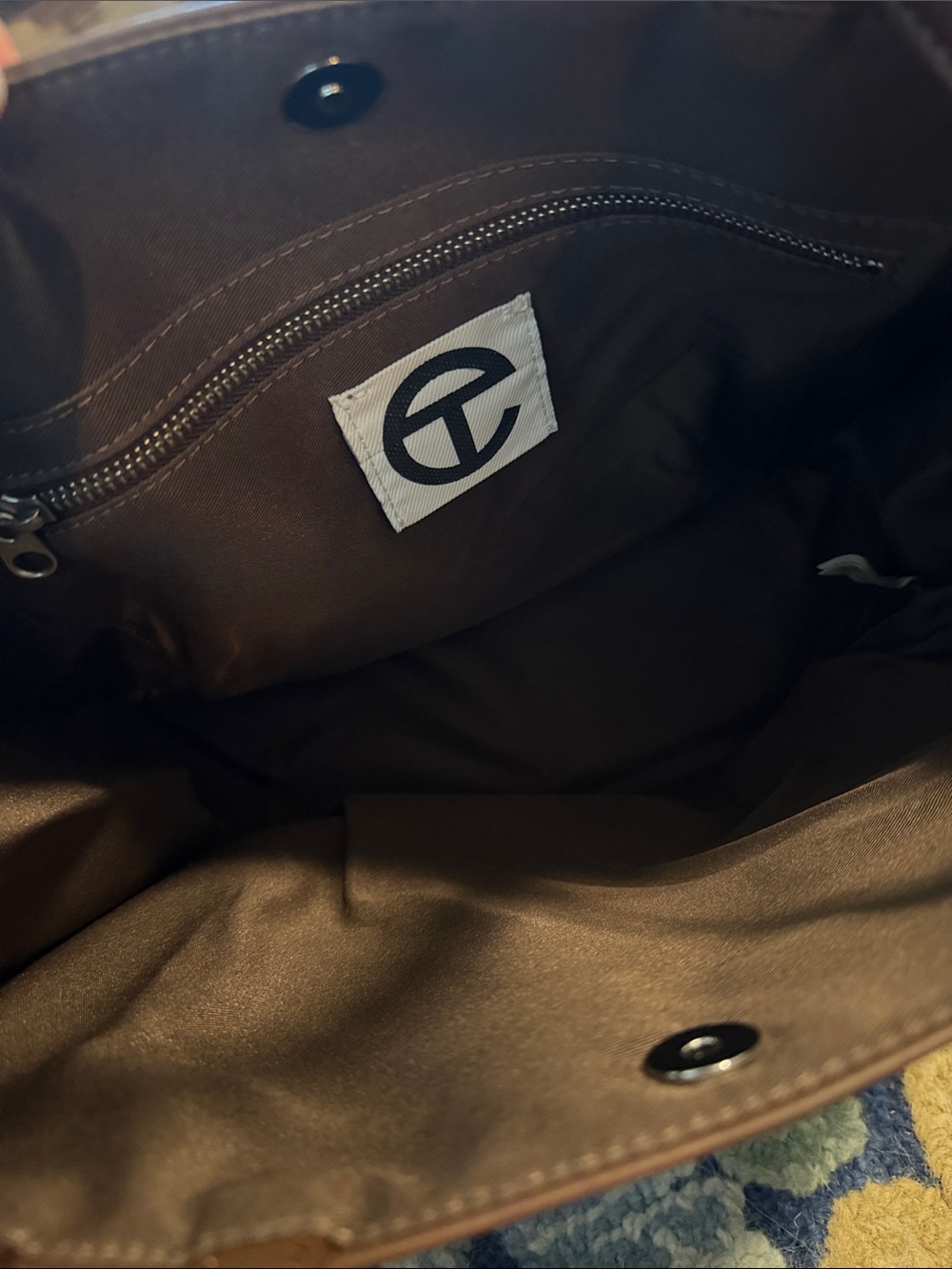 Telfar Medium Chocolate Shopping Bag - Picture 3 of 6